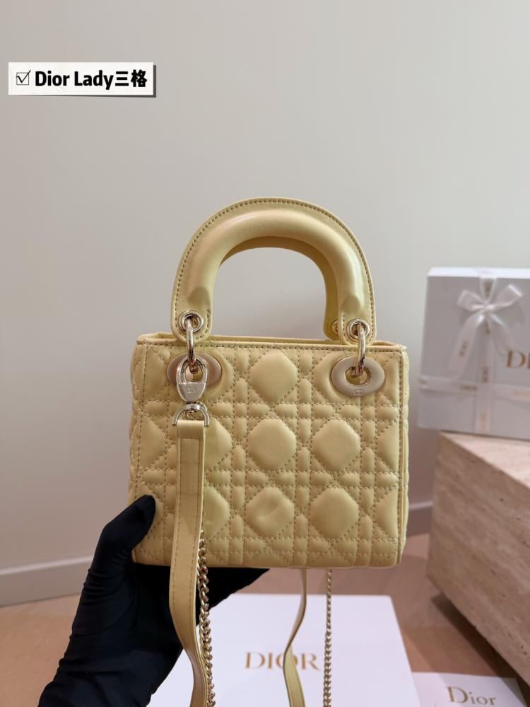 شنطة ديور ليدي ديور | Lady Dior (متوفرة بعدة الوان)