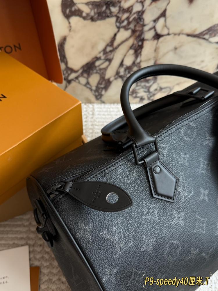 شنطة لويس فيتون سبيدي باندوليير 40 | Speedy Bandoulière 40