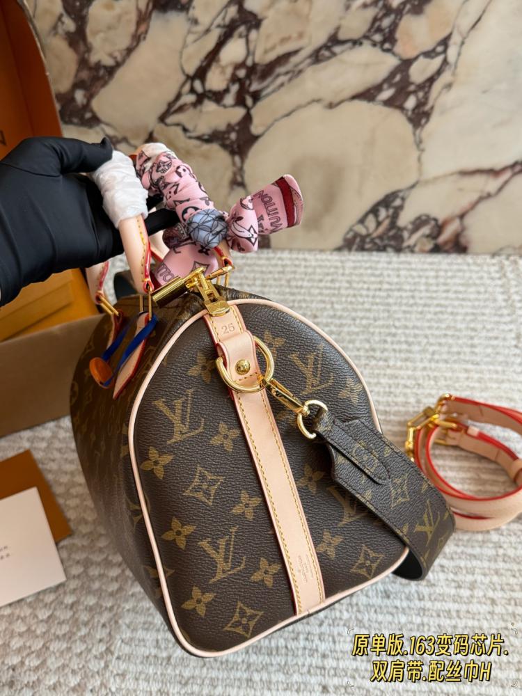 شنطة لويس فيتون سبيدي باندوليير 25 | Speedy Bandoulière 25