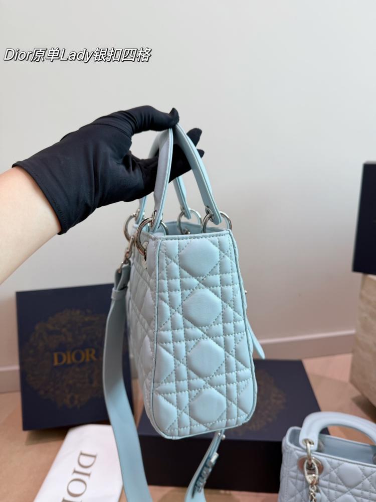شنطة ديور ليدي ديور | Lady Dior (متوفرة بحجمين)