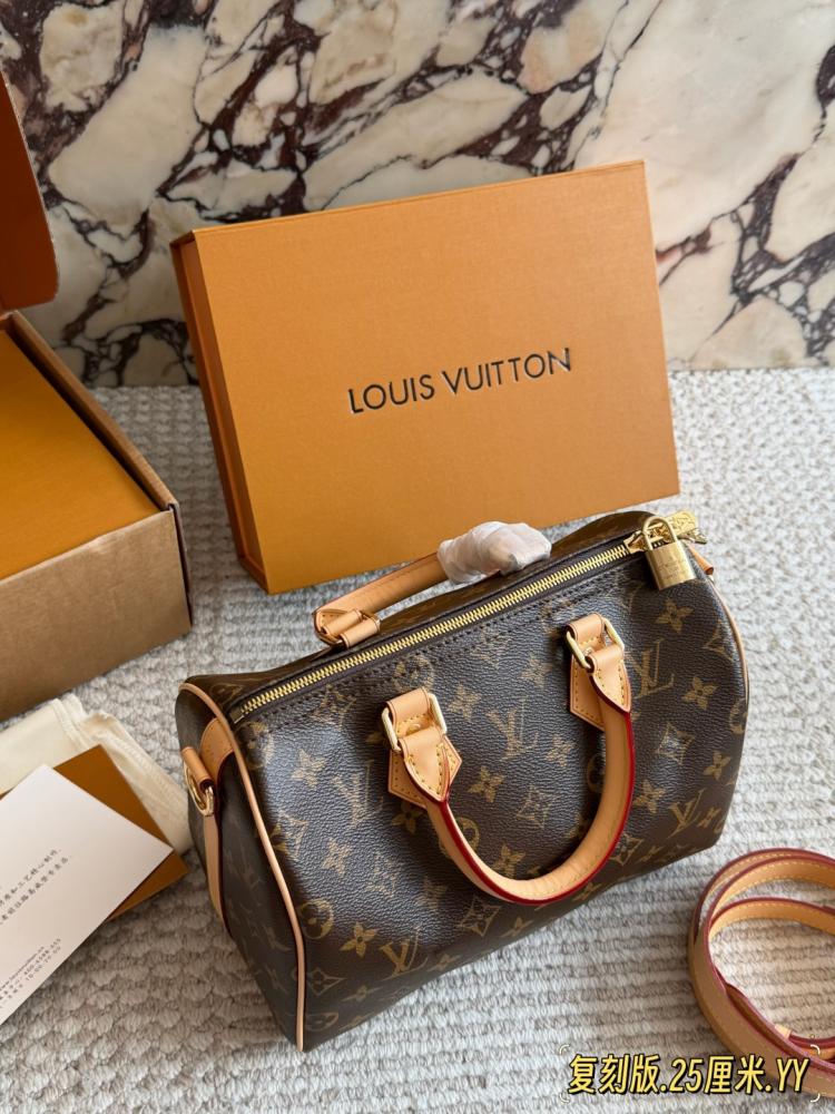 شنطة لويس فيتون سبيدي LV Speedy 25cm