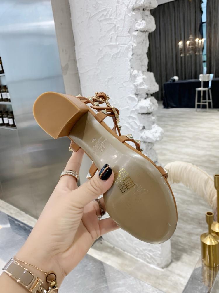 كعب فالنتينو 6.5cm