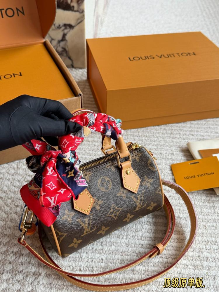 شنطة لويس فيتون ميني سبيدي Speedy