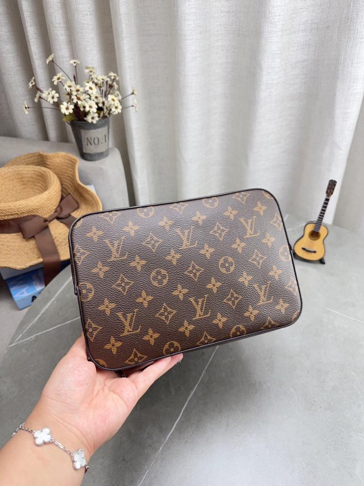 شنطة لويس فيتون 26cm  نيونوي بي بي | Néonoé BB