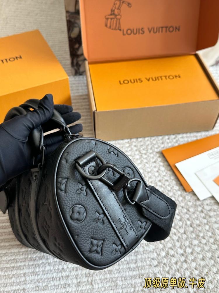 شنطة لويس فيتون Lv Nigo Keepall