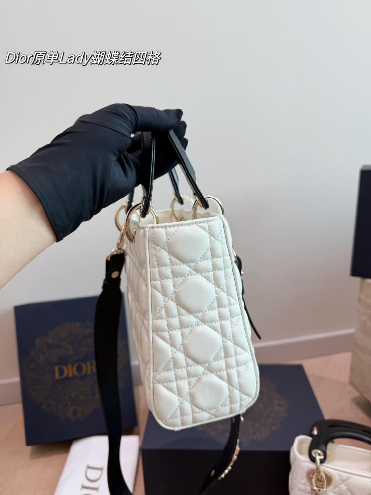 شنطة ديور ليدي ديور | Lady Dior (متوفرة بحجمين)