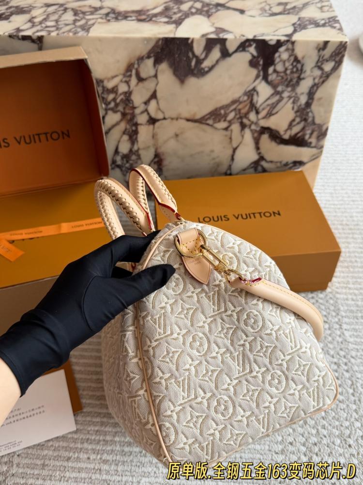 شنطة لويس فيتون سبيدي باندوليير 30 | Speedy Bandoulière 30