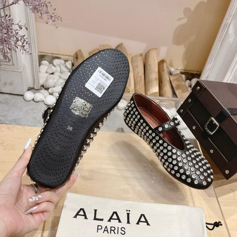 شوز كريستال Alaia