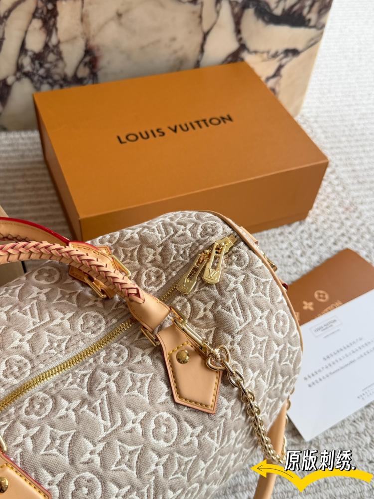 شنطة لويس فيتون سبيدي باندوليير 30 | Speedy Bandoulière 30