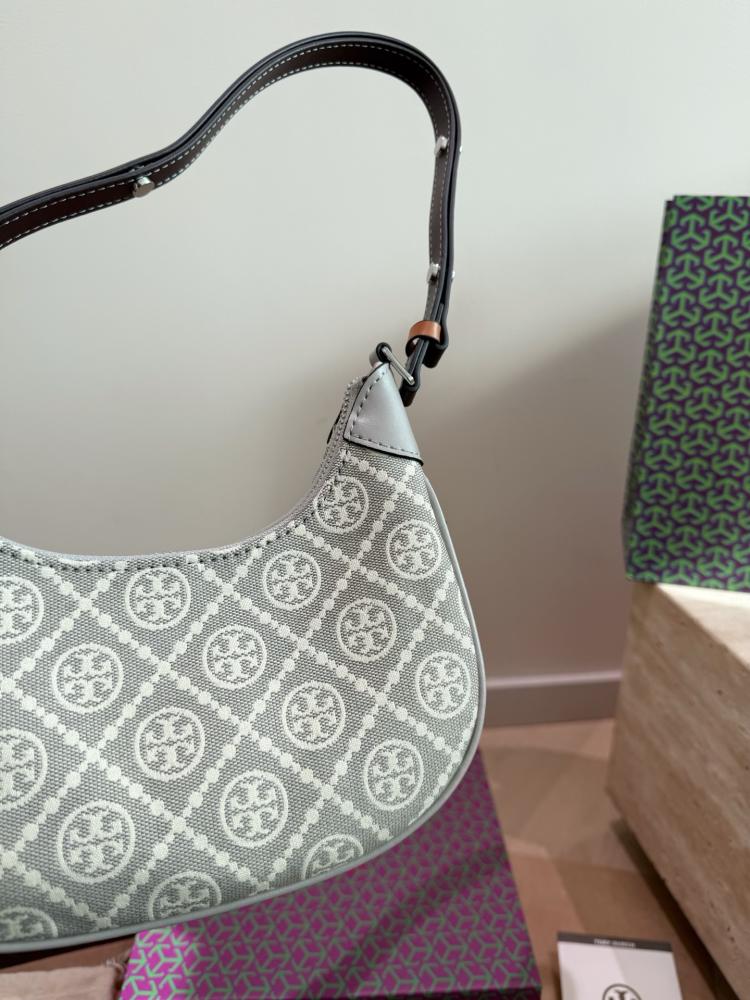 شنطة توري بورش T Monogram Hobo