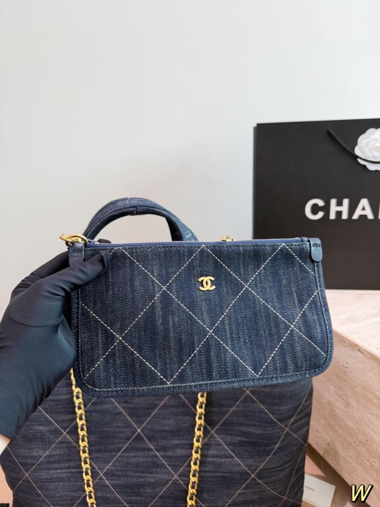 شنطة شانيل Tote Denim