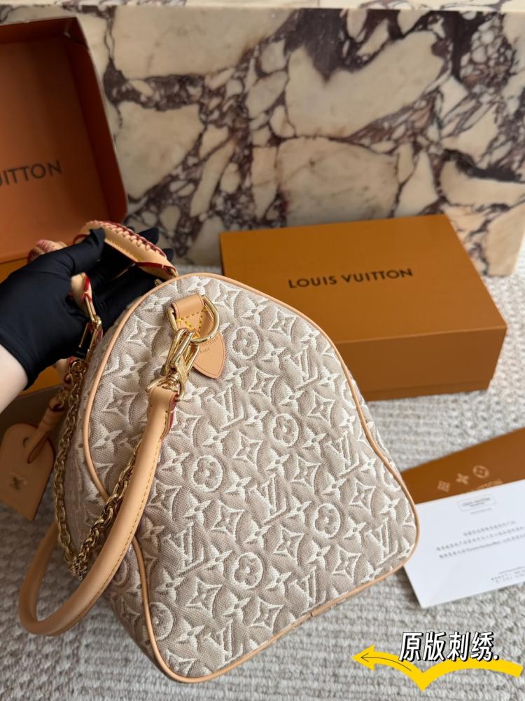 شنطة لويس فيتون سبيدي باندوليير 30 | Speedy Bandoulière 30