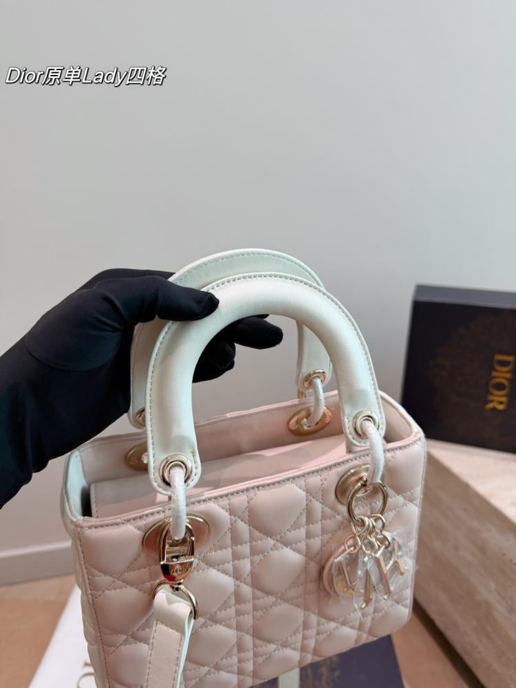 شنطة ديور 20سم ليدي ديور | Lady Dior