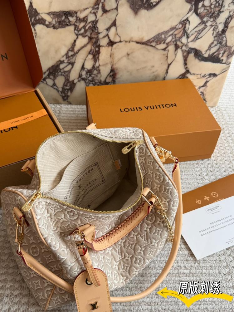 شنطة لويس فيتون سبيدي باندوليير 30 | Speedy Bandoulière 30