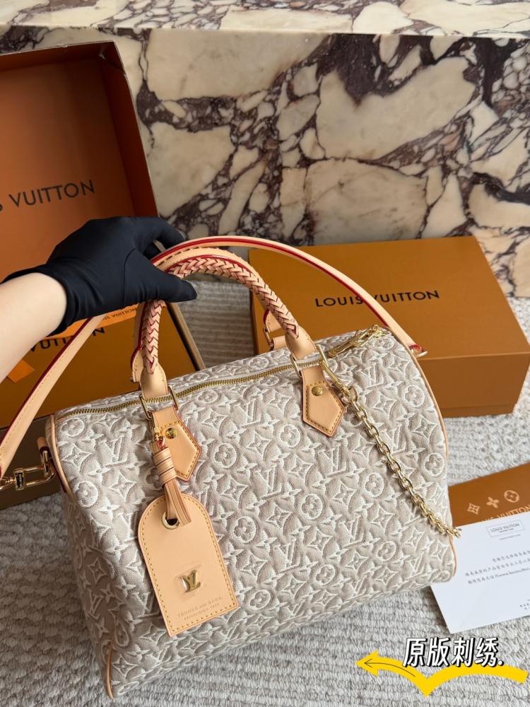 شنطة لويس فيتون سبيدي باندوليير 30 | Speedy Bandoulière 30