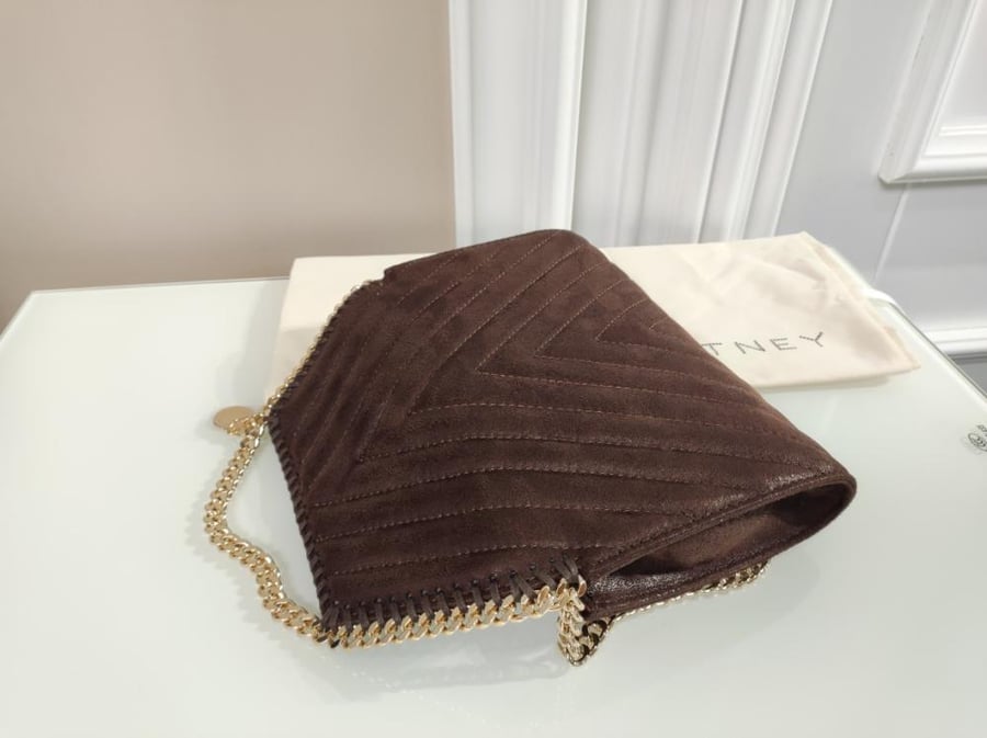 شنطة ستيلا مكارتني Falabella Chevron