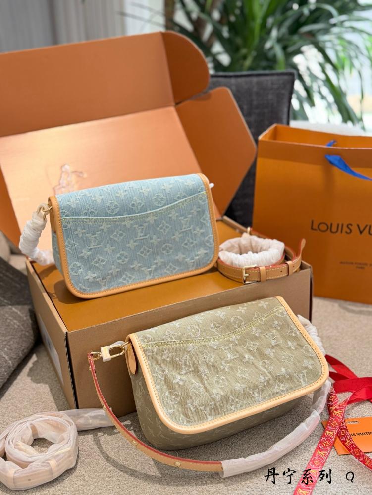 شنطة لويس فيتون LV Diane (متوفرة بعدة الوان)