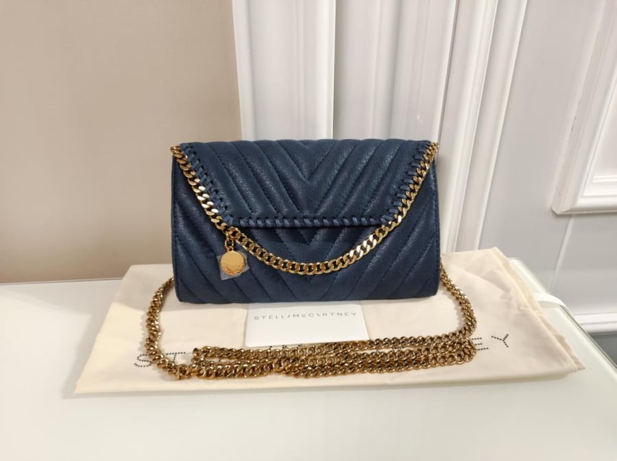شنطة ستيلا مكارتني Falabella Chevron