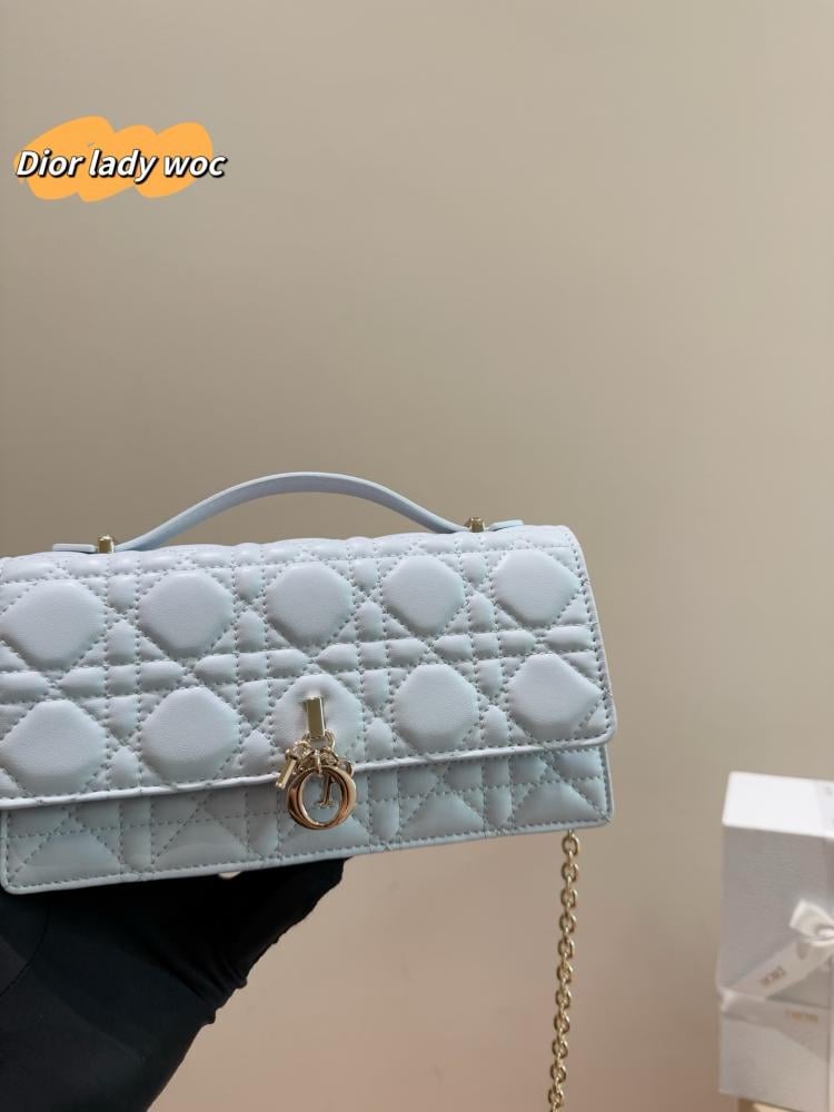 شنطة ديور Miss Dior