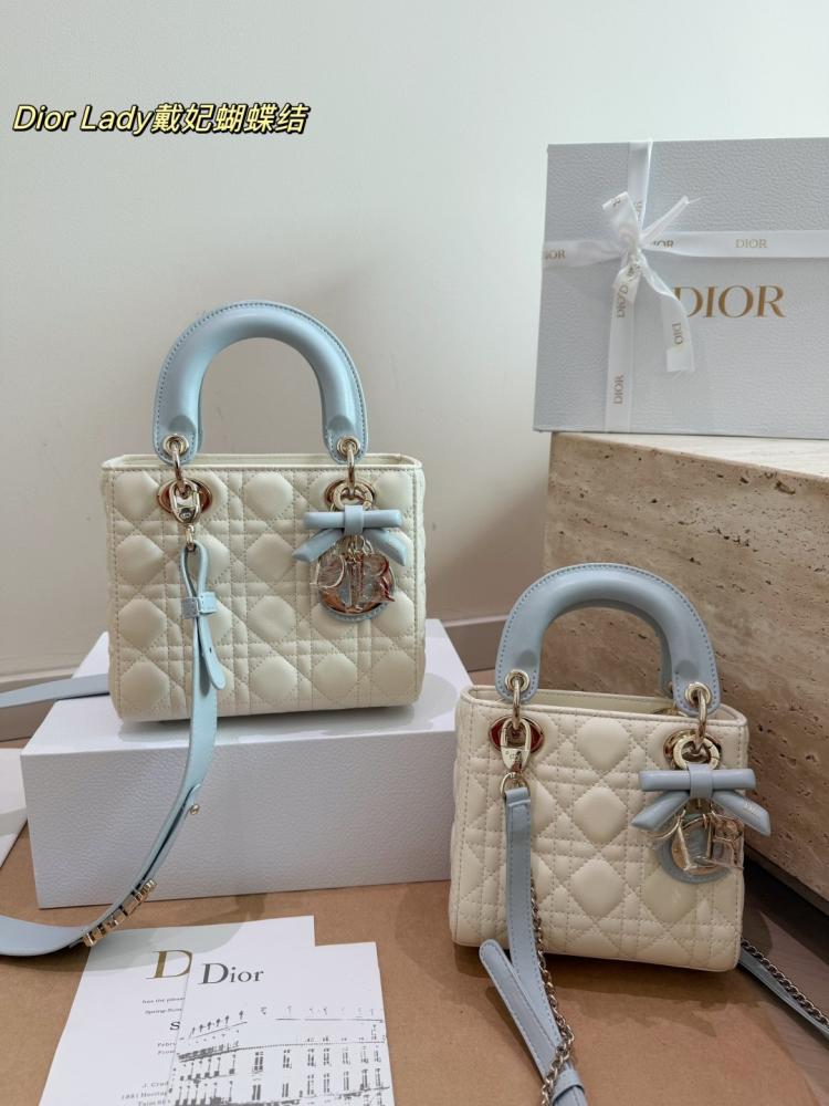 شنطة ديور ليدي ديور | Lady Dior (متوفرة بحجمين وعدة الوان)