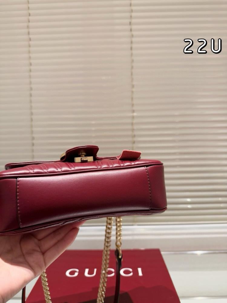 شنطة قوتشي Marmont 22cm