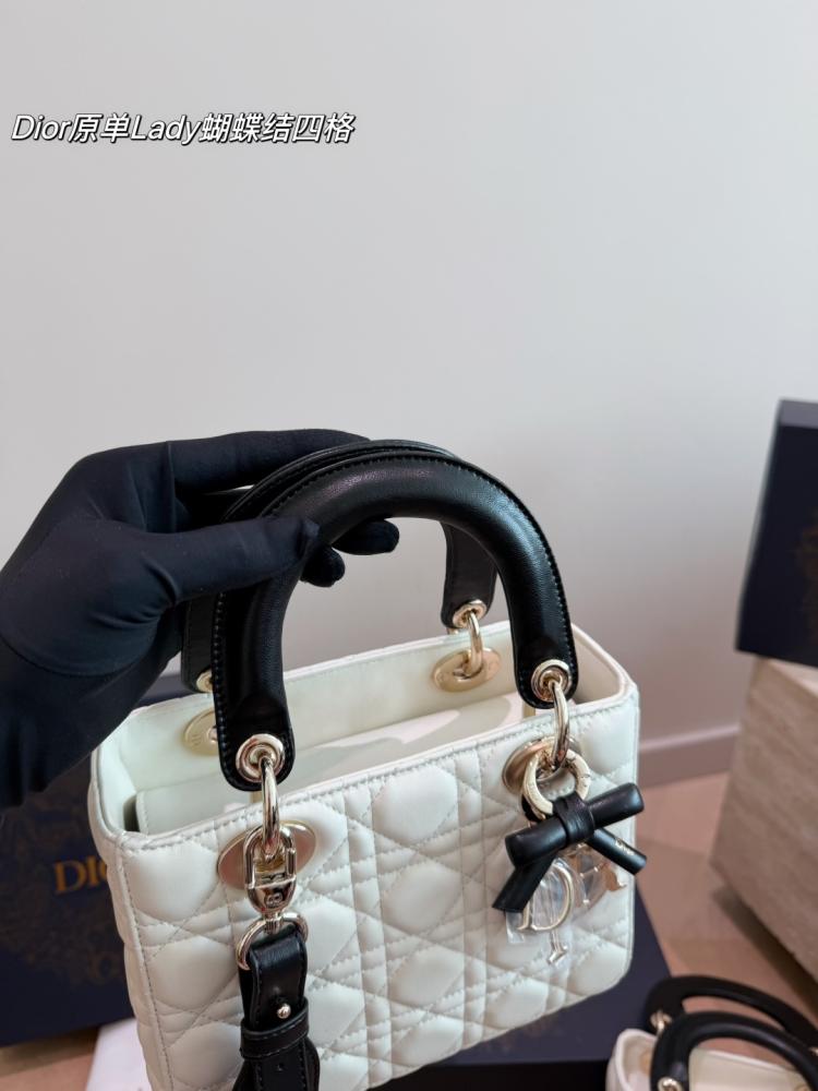 شنطة ديور ليدي ديور | Lady Dior (متوفرة بحجمين)