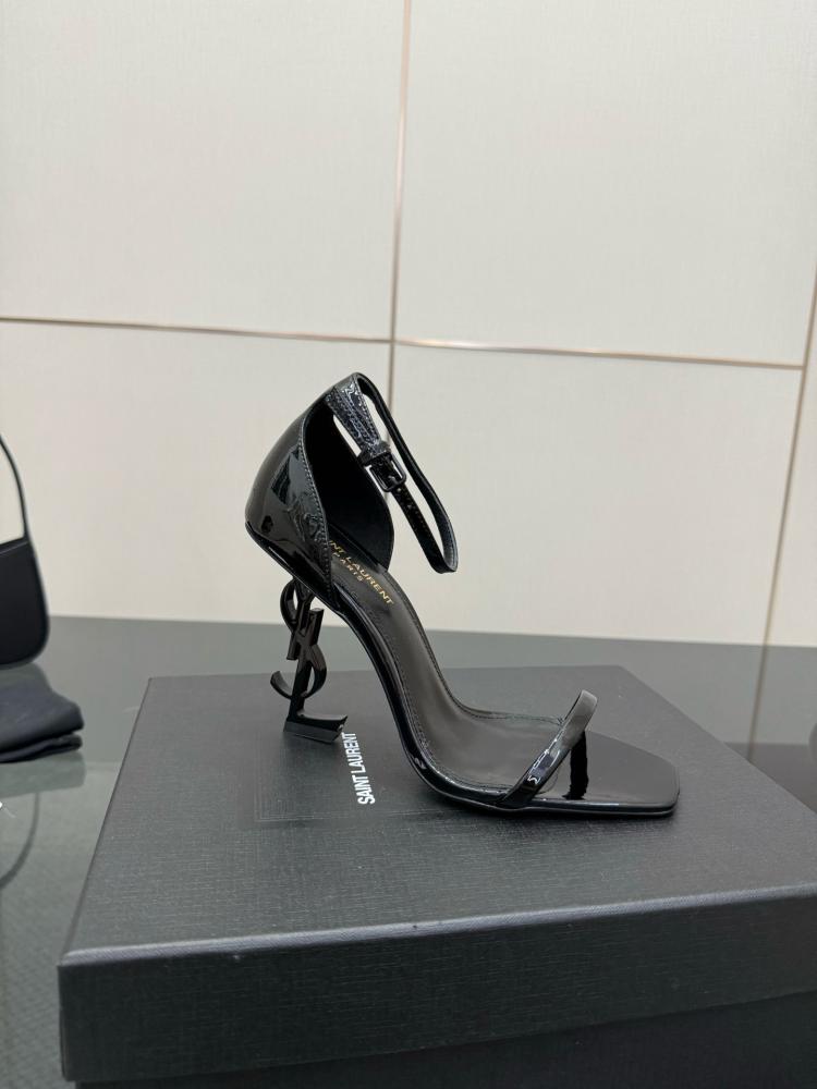كعب سان لوران 10.5cm