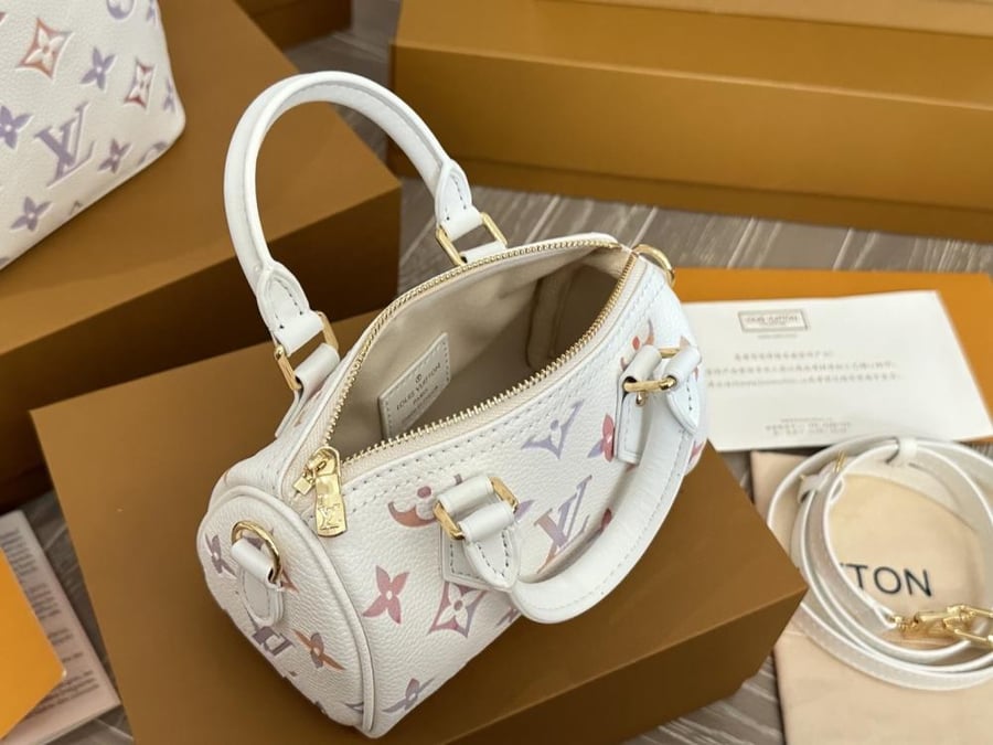 شنطة لويس فيتون ميني سبيدي Lv nano speedy