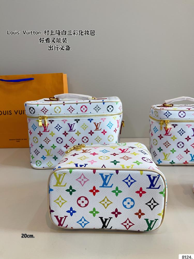 شنطة لويس فيتون Nice BB Vanity