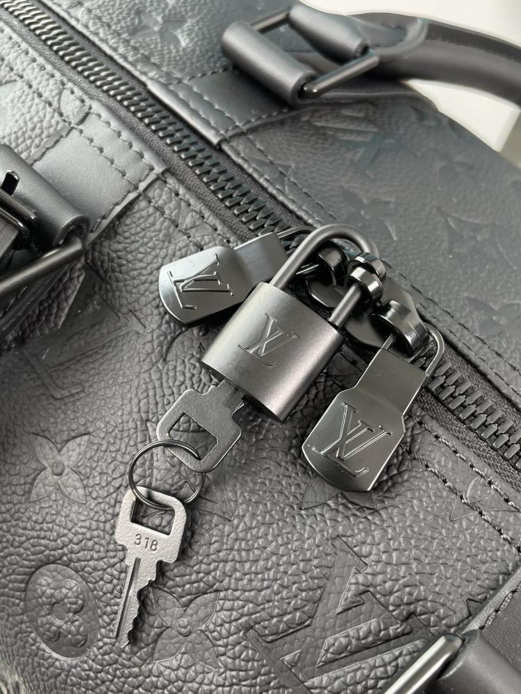 شنطة دفل لويس فيتون keepall 50cm