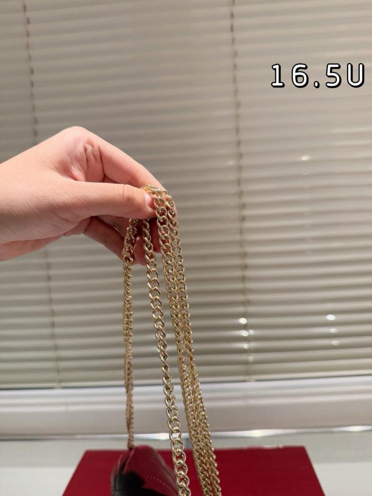 شنطة قوتشي Marmont 16.5cm