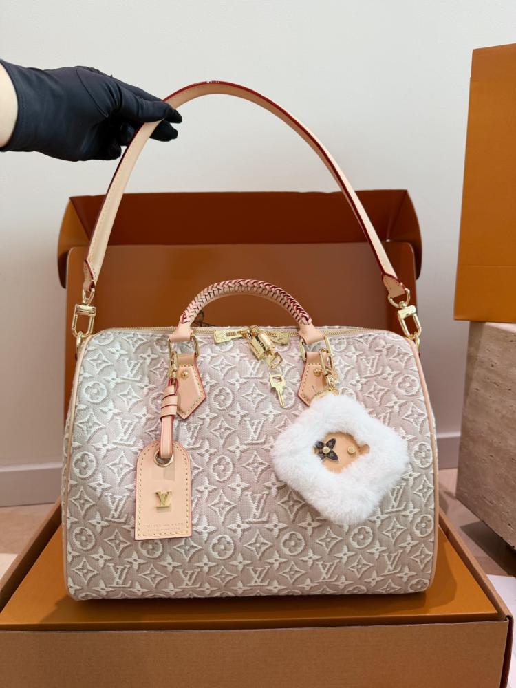 شنطة لويس فيتون سبيدي باندوليير 30 | Speedy Bandoulière 30