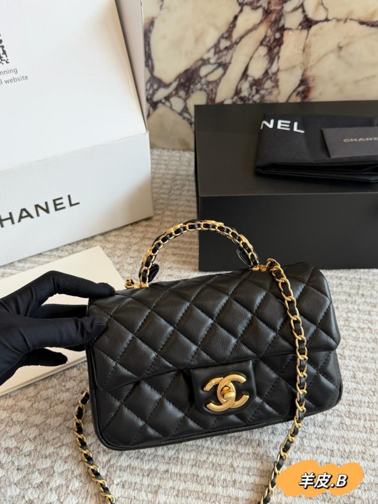 شنطة شانيل cf