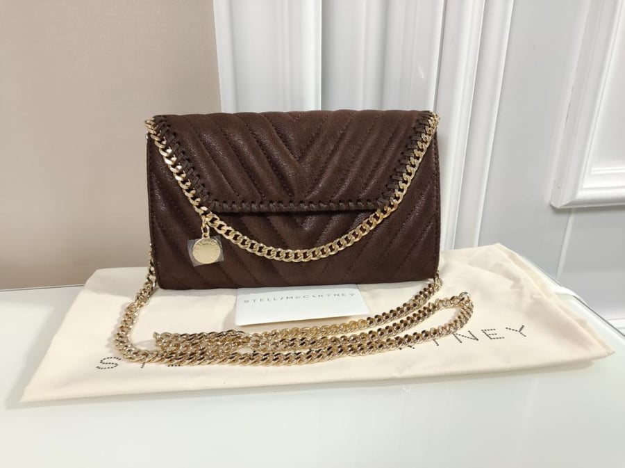 شنطة ستيلا مكارتني Falabella Chevron