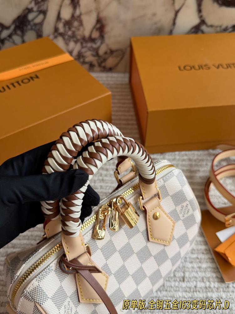 شنطة لويس فيتون سبيدي باندوليير 20 | Speedy Bandoulière 20