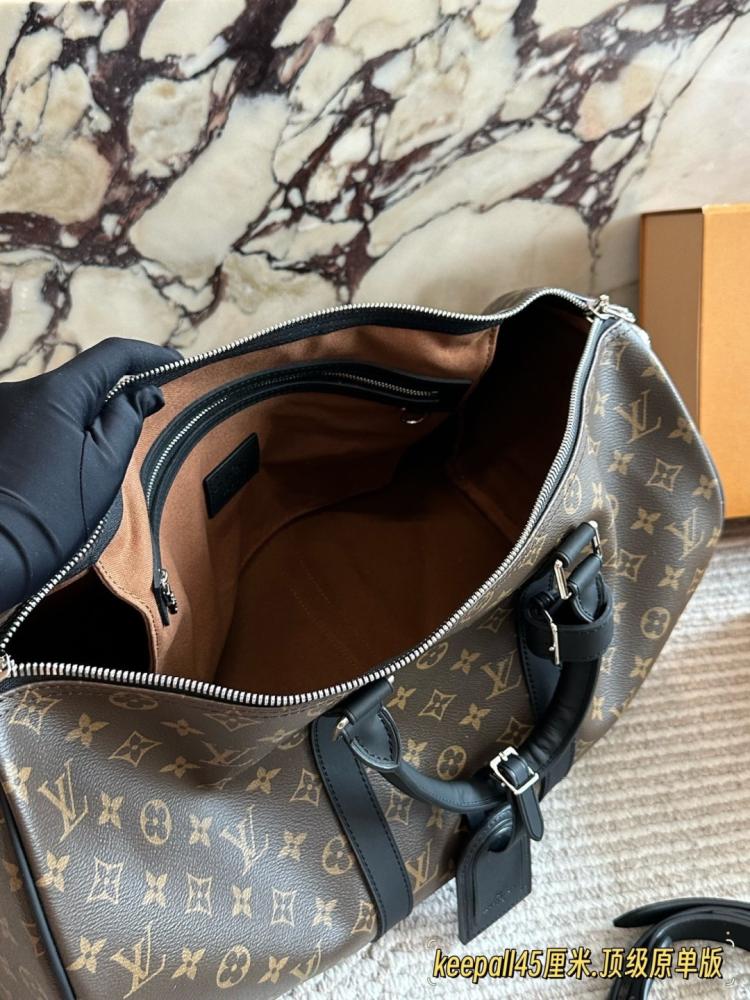 شنطة لويس فيتون Keepall 45cm (متوفرة بعدة الوان)