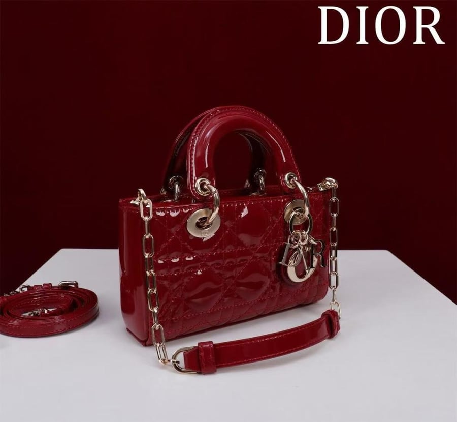 Dior مايكرو