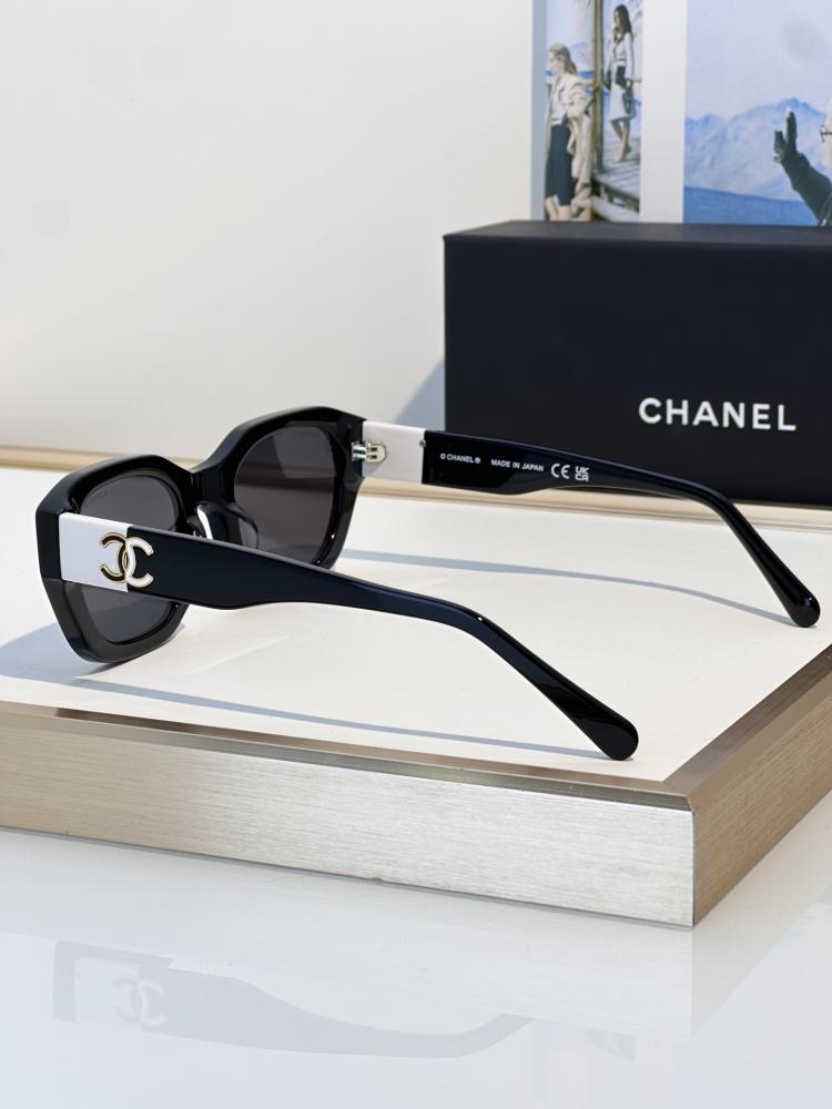 نظارات شانيل (CHANEL)