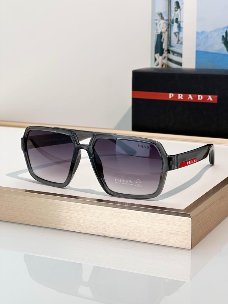 نظارات برادا (PRADA) الشمسية