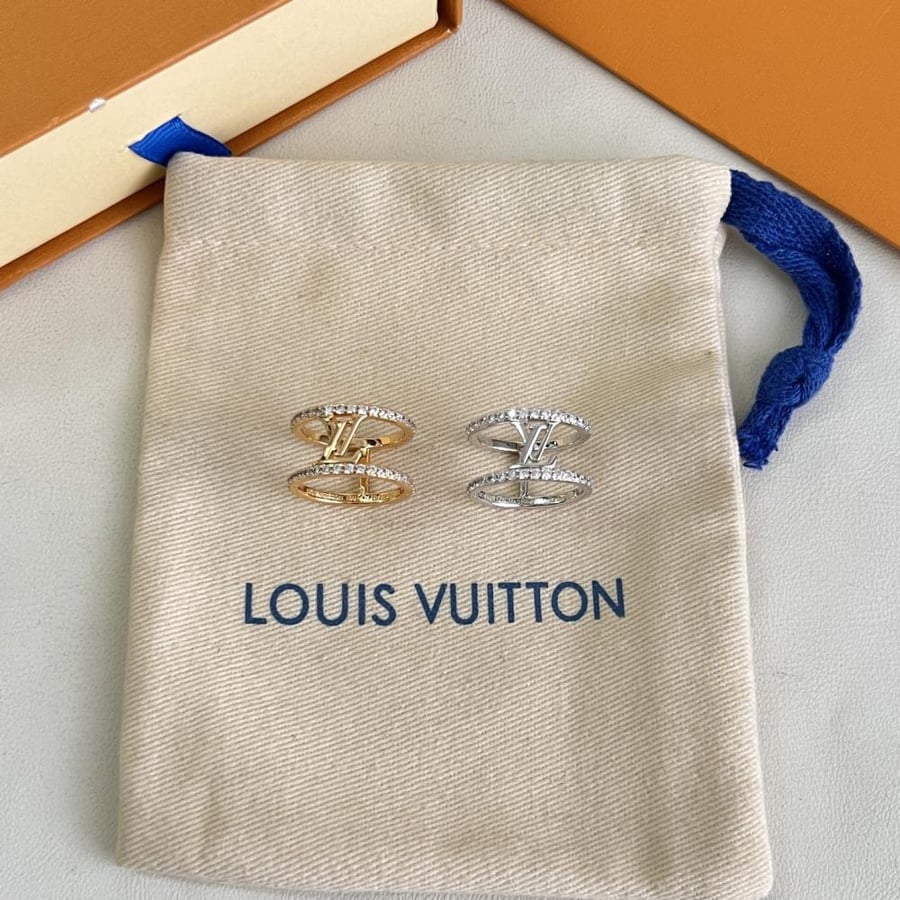 خاتم لويس فويتون (Louis Vuitton)