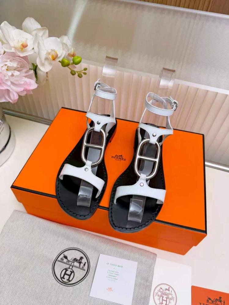 Hermès صندل نسائي من هيرميس