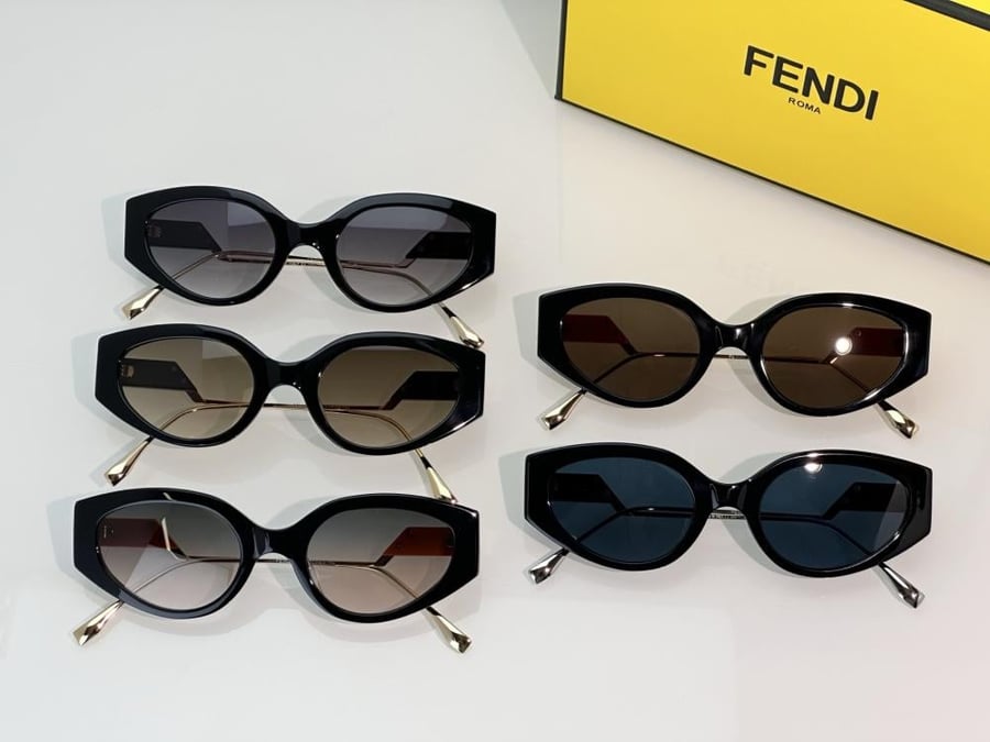 نظارات فندي (FENDI)