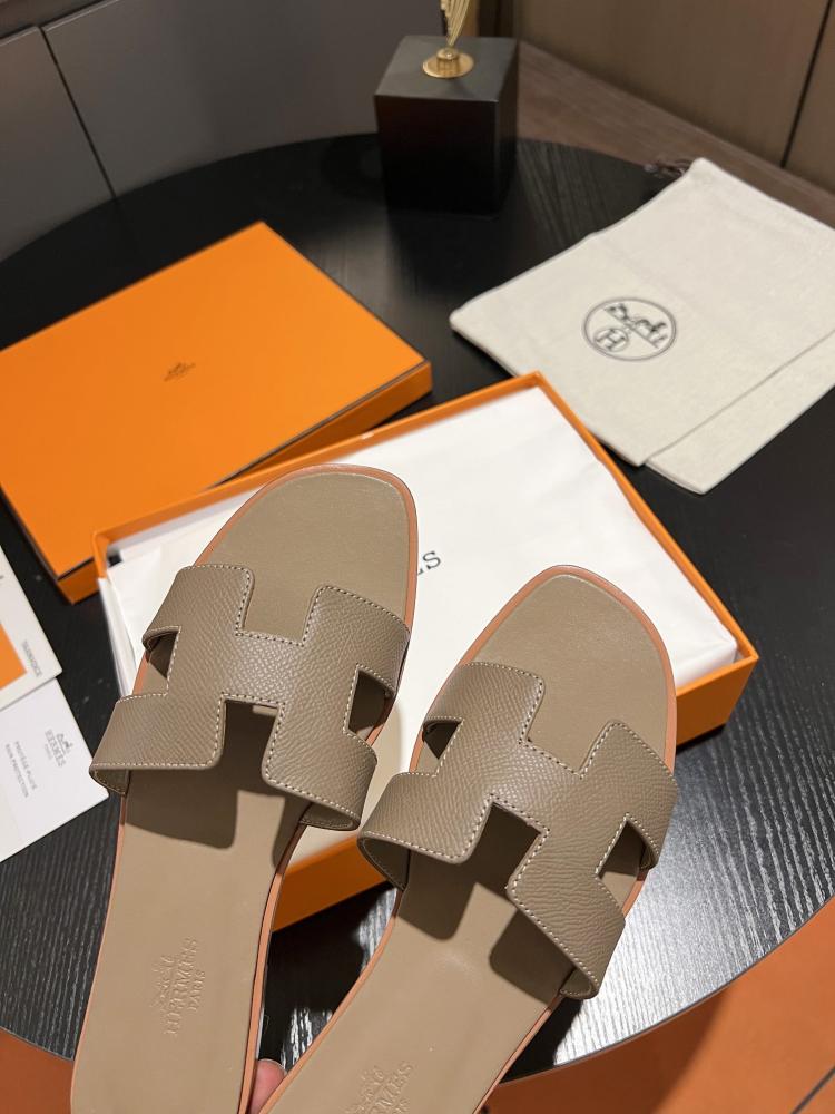 Hermes Oran Sandal
