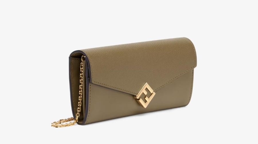 حقيبة FF Diamonds Continental Wallet من فندي