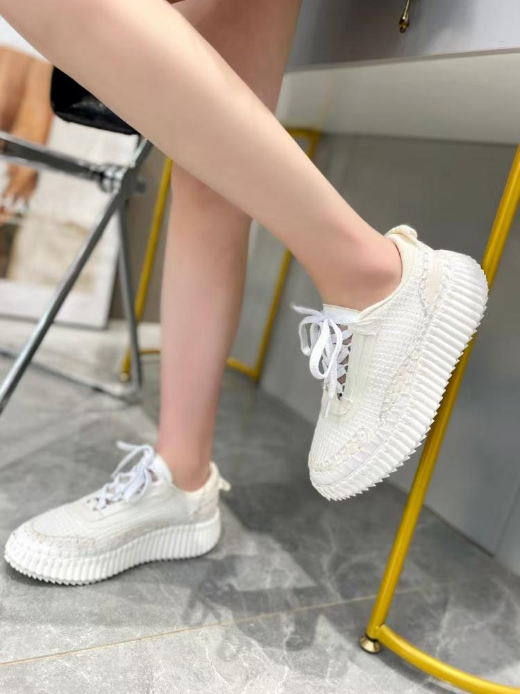 حذاء Chloé الرياضي