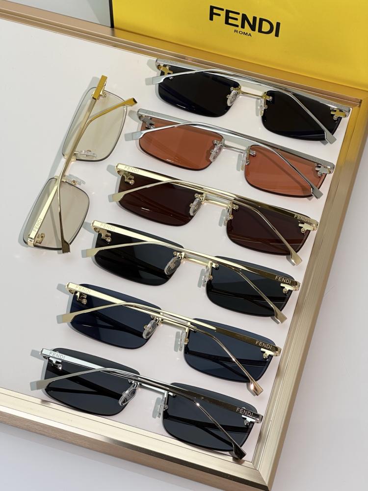 نظارات فندي (FENDI)