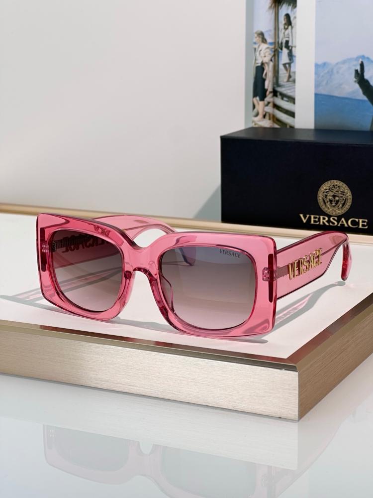 نظارات شمسية من فيرساتشي (Versace)