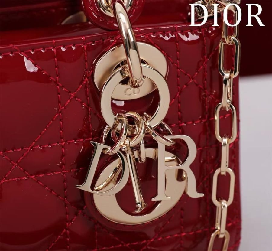 Dior مايكرو