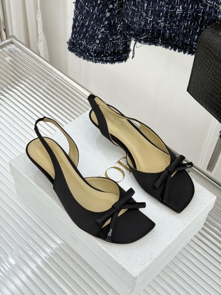 صندل Dior Bow المفتوح من الخلف