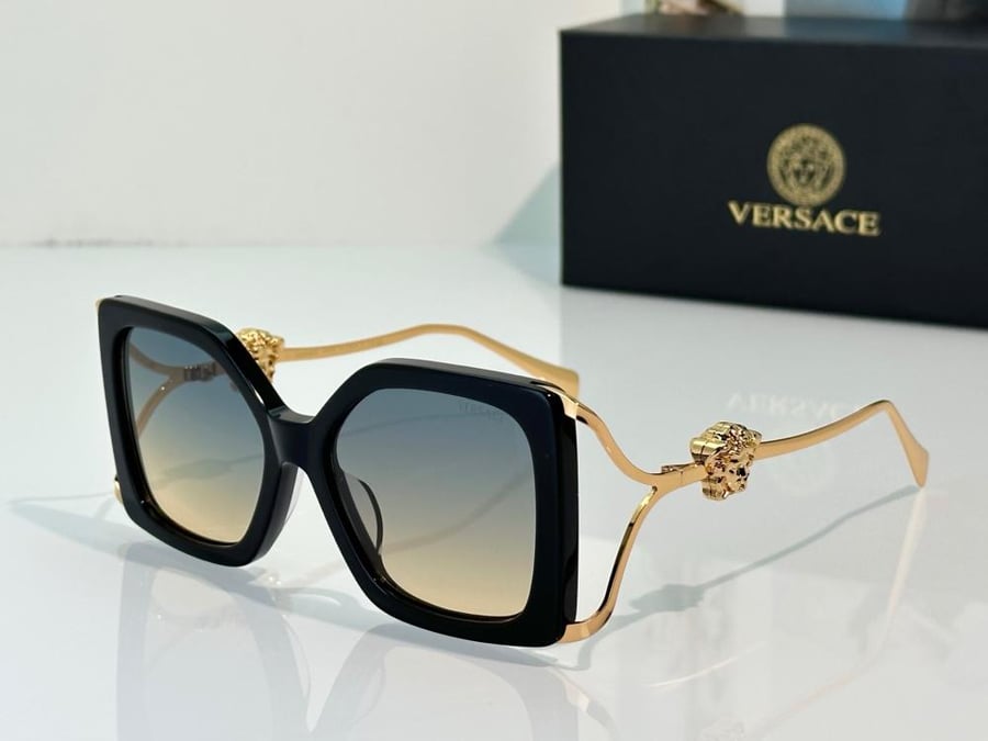 نظارات شمسية من فيرساتشي (Versace)
